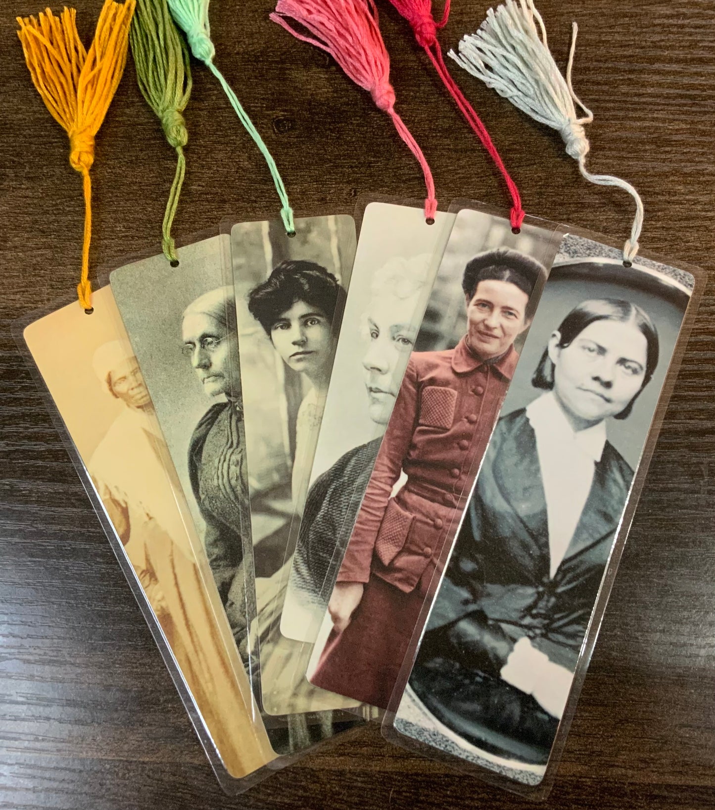 Bookmarks: The Feminists - Discounts for multiples